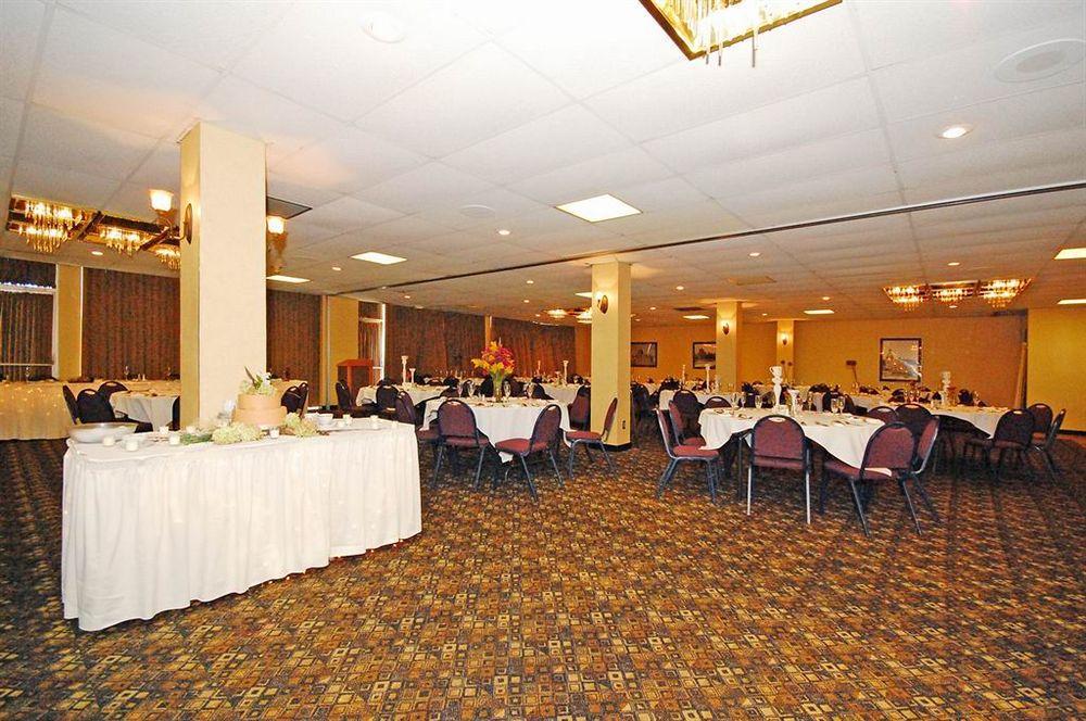 Rodeway Inn & Conference Center Су Сити Екстериор снимка
