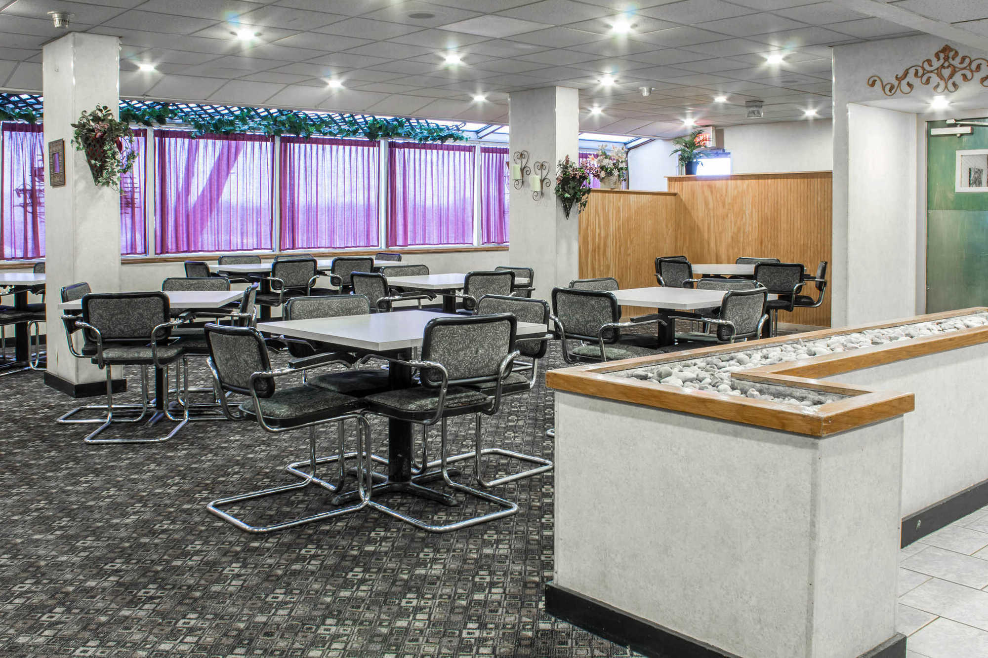 Rodeway Inn & Conference Center Су Сити Съоръжения снимка